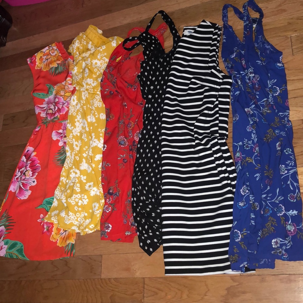 Bundle of Old Navy dresses